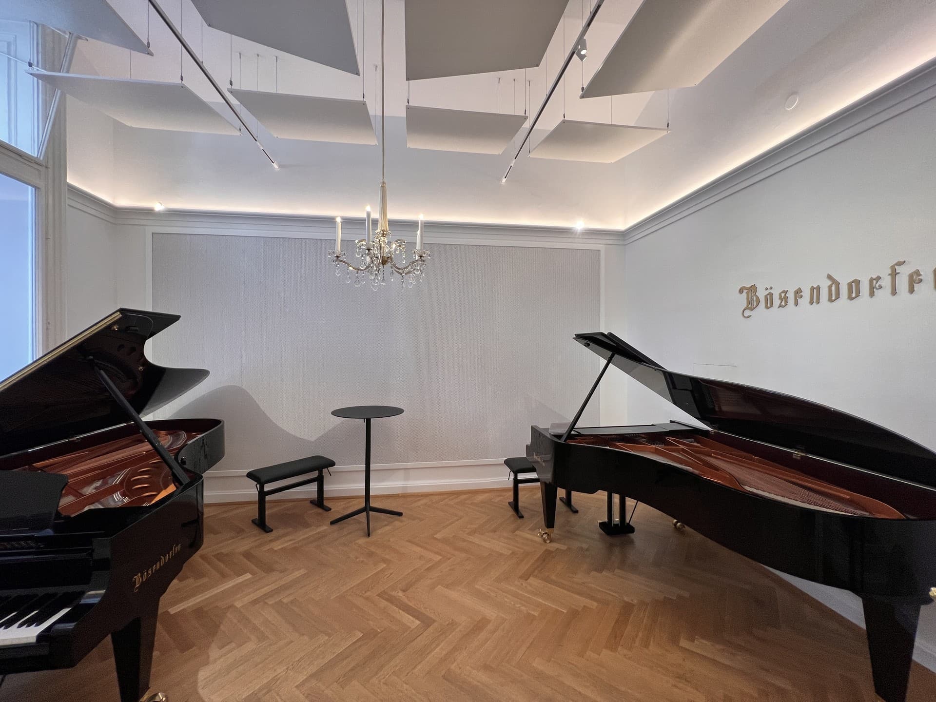 Premium concert studio with the two flagship models: Bösendorfer Concert Grand Piano - 280VC Vienna Concert and 230VC Vienna Concert. Suitable also for chamber music rehearsals (up to piano quartet size) or recordings (for competitions, recording exams).